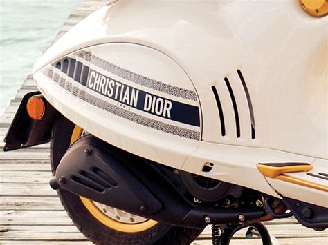 casque dior vespa|vespa christian dior 946.